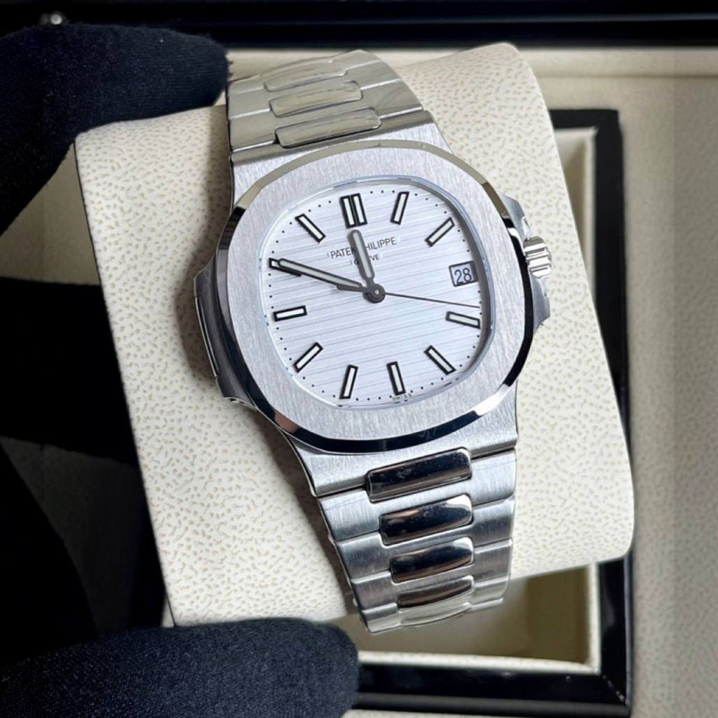 Patek Philippe -  NAUTILUS