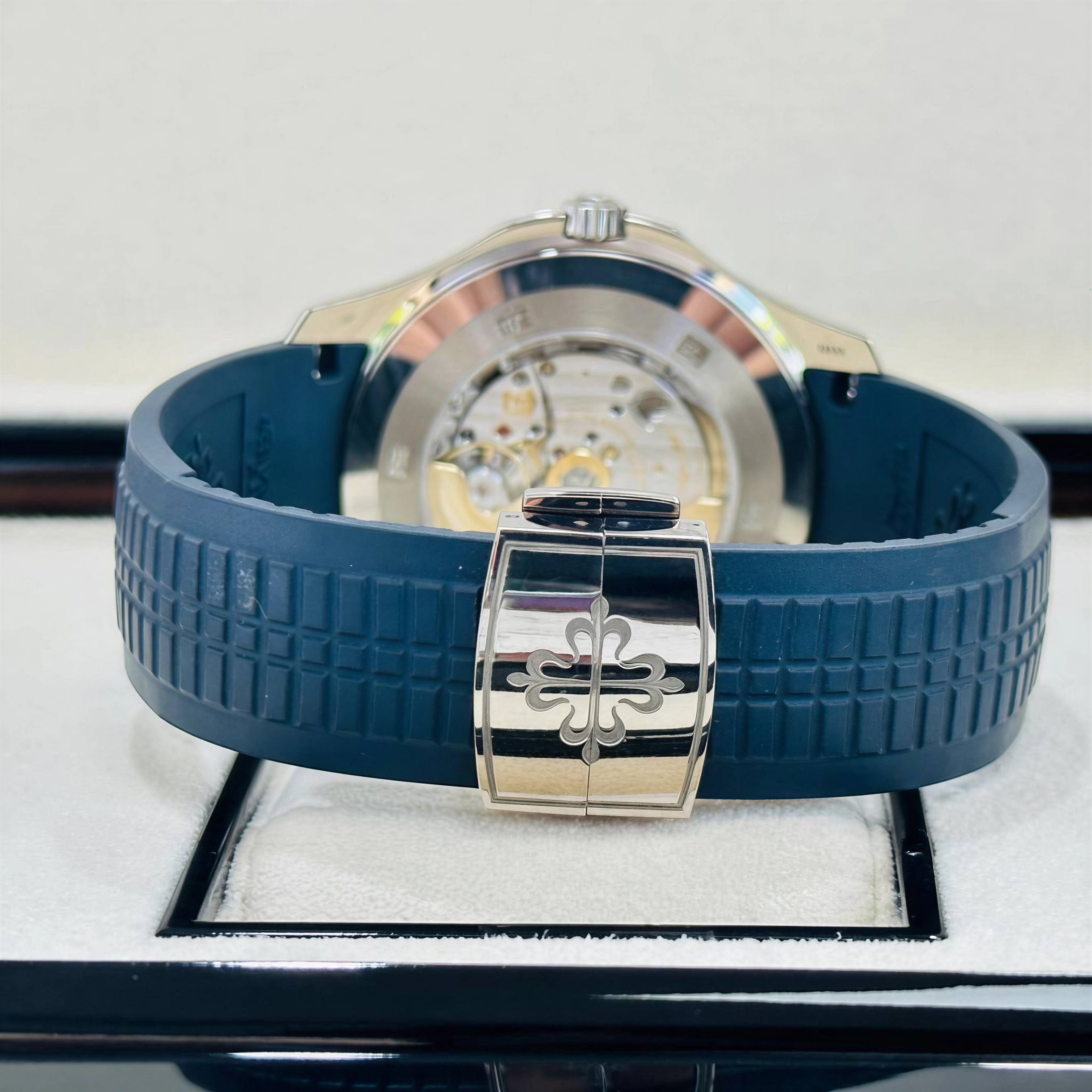 Patek Philippe 5168G - AQUANAUT